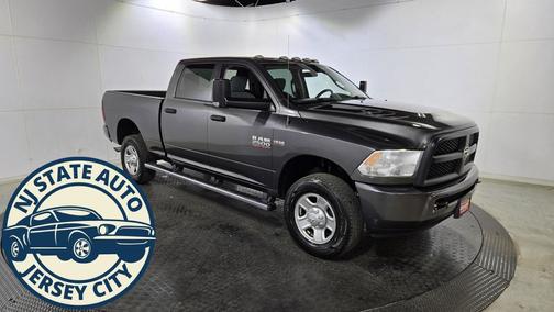 2018 RAM 2500 Tradesman Crew Cab 4x4 6'4' Box