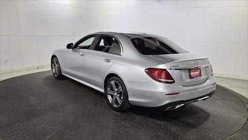 2017 Mercedes-Benz E-Class 4MATIC