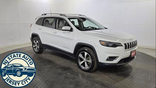 Bright White Clearcoat 2021 Jeep Cherokee Limited