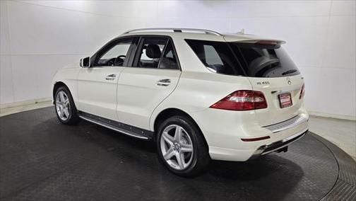 2015 Mercedes-Benz M-Class 4MATIC