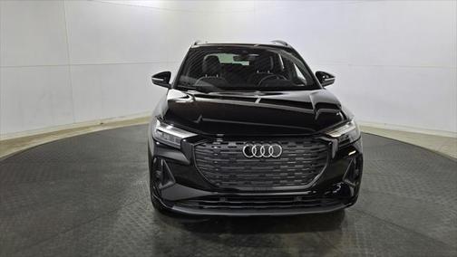 2024 Audi Q4 e-tron Premium 55 quattro