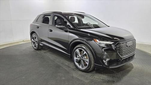 2024 Audi Q4 e-tron Premium 55 quattro