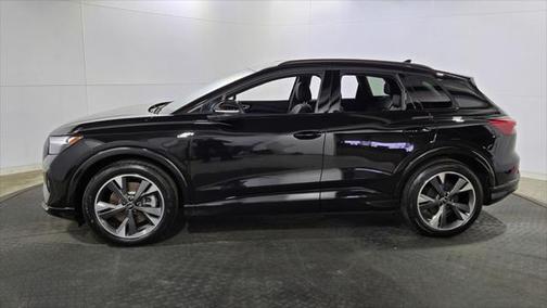 2024 Audi Q4 e-tron Premium 55 quattro
