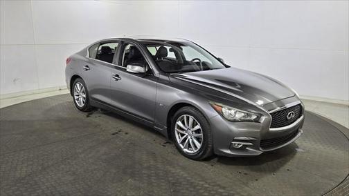 2015 INFINITI Q50 Base