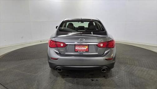 2015 INFINITI Q50 Base
