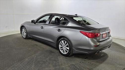 2015 INFINITI Q50 Base
