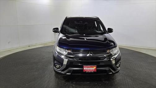 2020 Mitsubishi Outlander LE