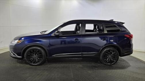 2020 Mitsubishi Outlander LE
