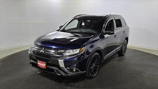 2020 Mitsubishi Outlander LE