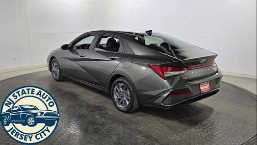 Amazon Gray 2024 Hyundai ELANTRA HEV Blue