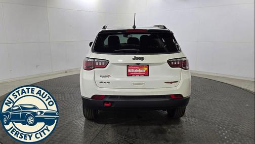 White Clearcoat 2020 Jeep Compass Trailhawk