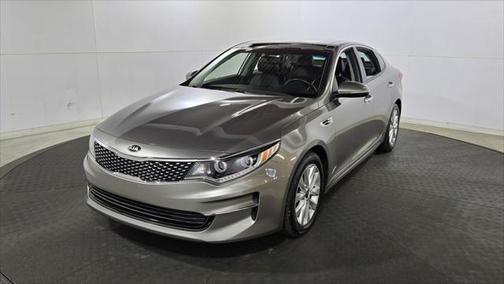 2017 Kia Optima EX