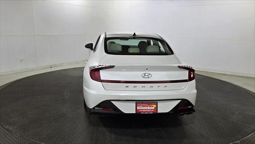 2022 Hyundai SONATA SEL