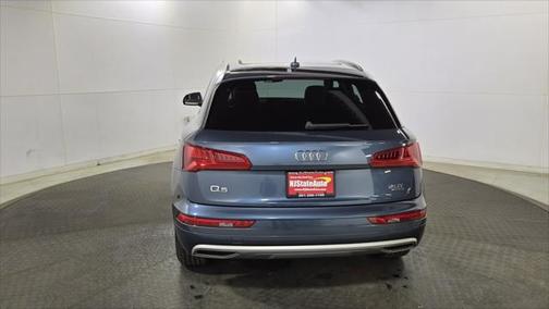 2018 Audi Q5 2.0T Premium Plus