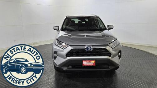 2020 Toyota RAV4 Hybrid XLE