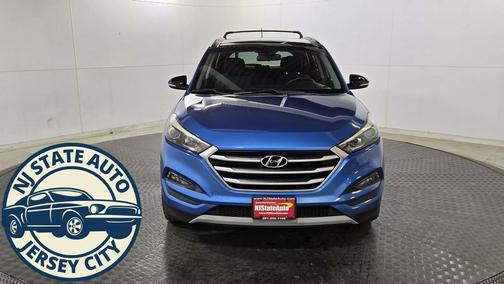 2017 Hyundai TUCSON Night