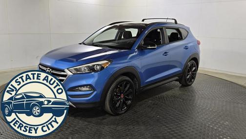 2017 Hyundai TUCSON Night