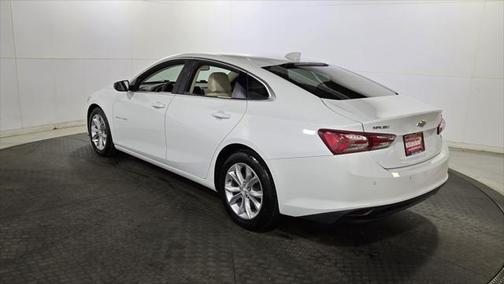 2021 Chevrolet Malibu FWD LT