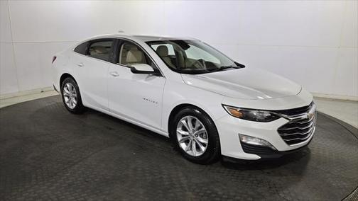 2021 Chevrolet Malibu FWD LT