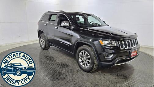 Brilliant Black Crystal Pearlcoat 2015 Jeep Grand Cherokee Limited