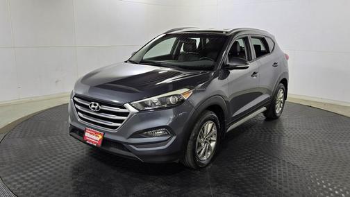 2017 Hyundai TUCSON SE Plus
