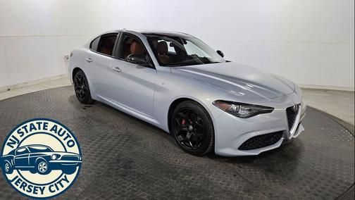 2023 Alfa Romeo Giulia Ti