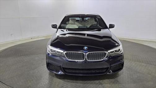 2019 BMW 530 530i