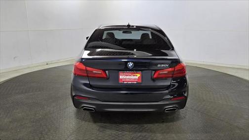 2019 BMW 530 530i