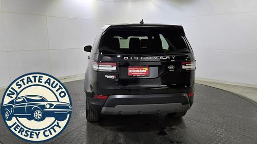 2020 Land Rover Discovery SE