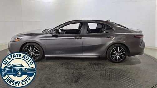 Predawn Gray Mica 2021 Toyota Camry SE