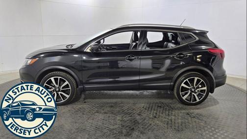 Magnetic Black 2018 Nissan Rogue Sport SL