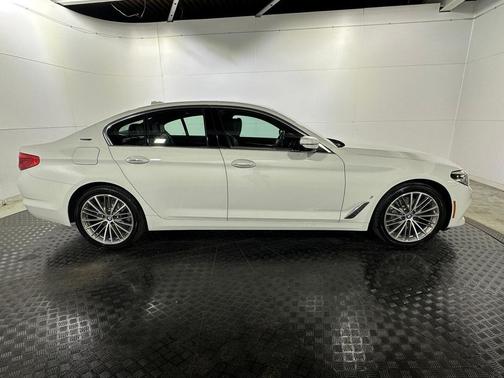 2018 BMW 530e xDrive iPerformance