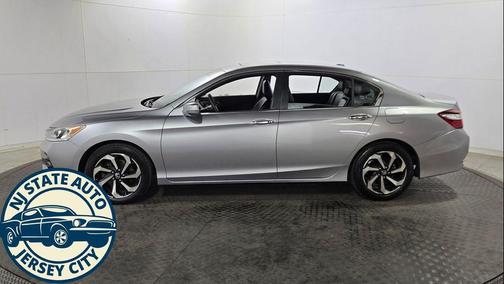 Lunar Silver Metallic 2017 Honda Accord EX-L