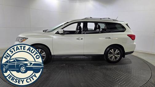 2018 Nissan Pathfinder SL