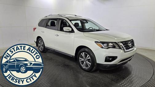 2018 Nissan Pathfinder SL