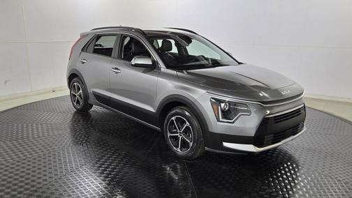 2023 Kia Niro EX