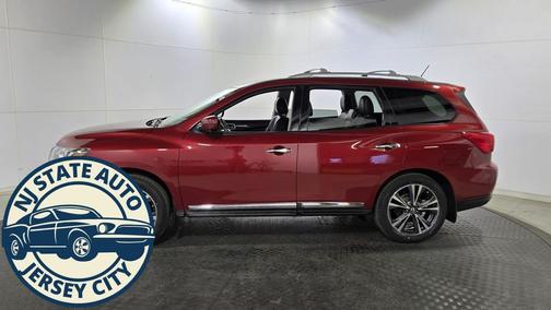 2017 Nissan Pathfinder Platinum