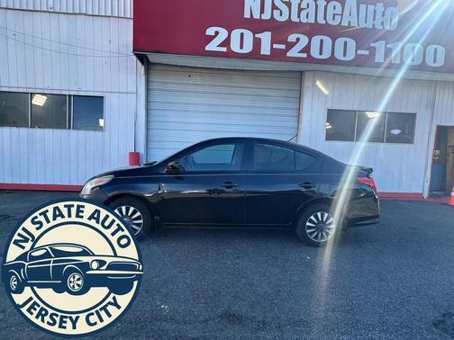2016 Nissan Versa 1.6 S+
