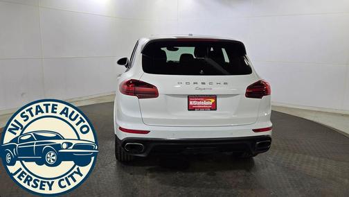 2018 Porsche Cayenne Platinum Edition