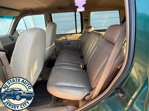 2001 Ford Explorer XLT