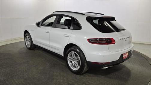 2018 Porsche Macan Base