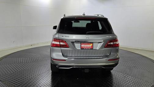 2015 Mercedes-Benz M-Class 4MATIC