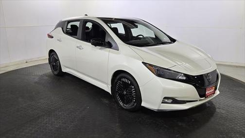 2023 Nissan Leaf SV PLUS 60 kWh