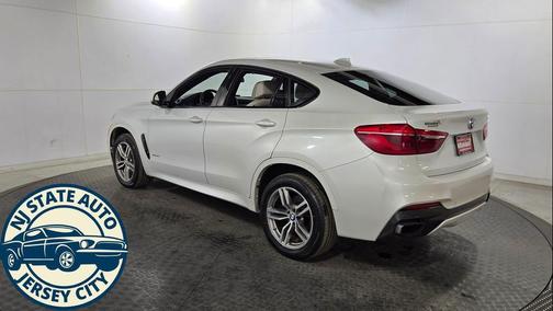 White Metallic 2017 BMW X6 xDrive50i