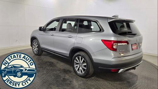 Lunar Silver Metallic 2020 Honda Pilot AWD EX-L