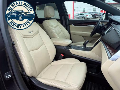 Dark Granite Metallic 2018 Cadillac XT5 Premium Luxury