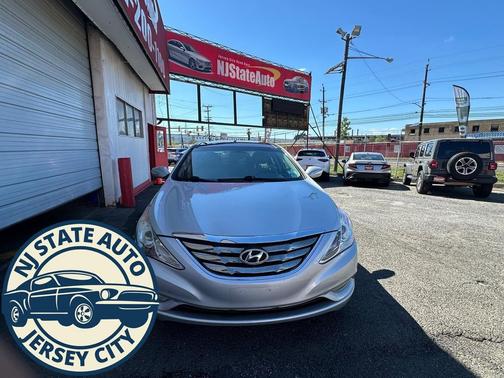 2013 Hyundai SONATA Limited