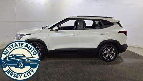 2022 Kia Seltos EX