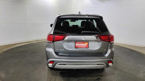 2022 Mitsubishi Outlander PHEV SEL