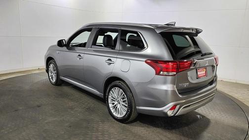 2022 Mitsubishi Outlander PHEV SEL